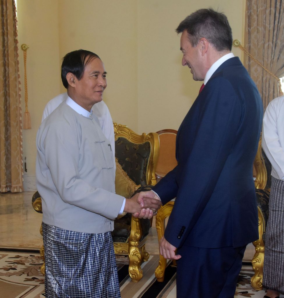 President U Win Myint holds talks with ICRC President