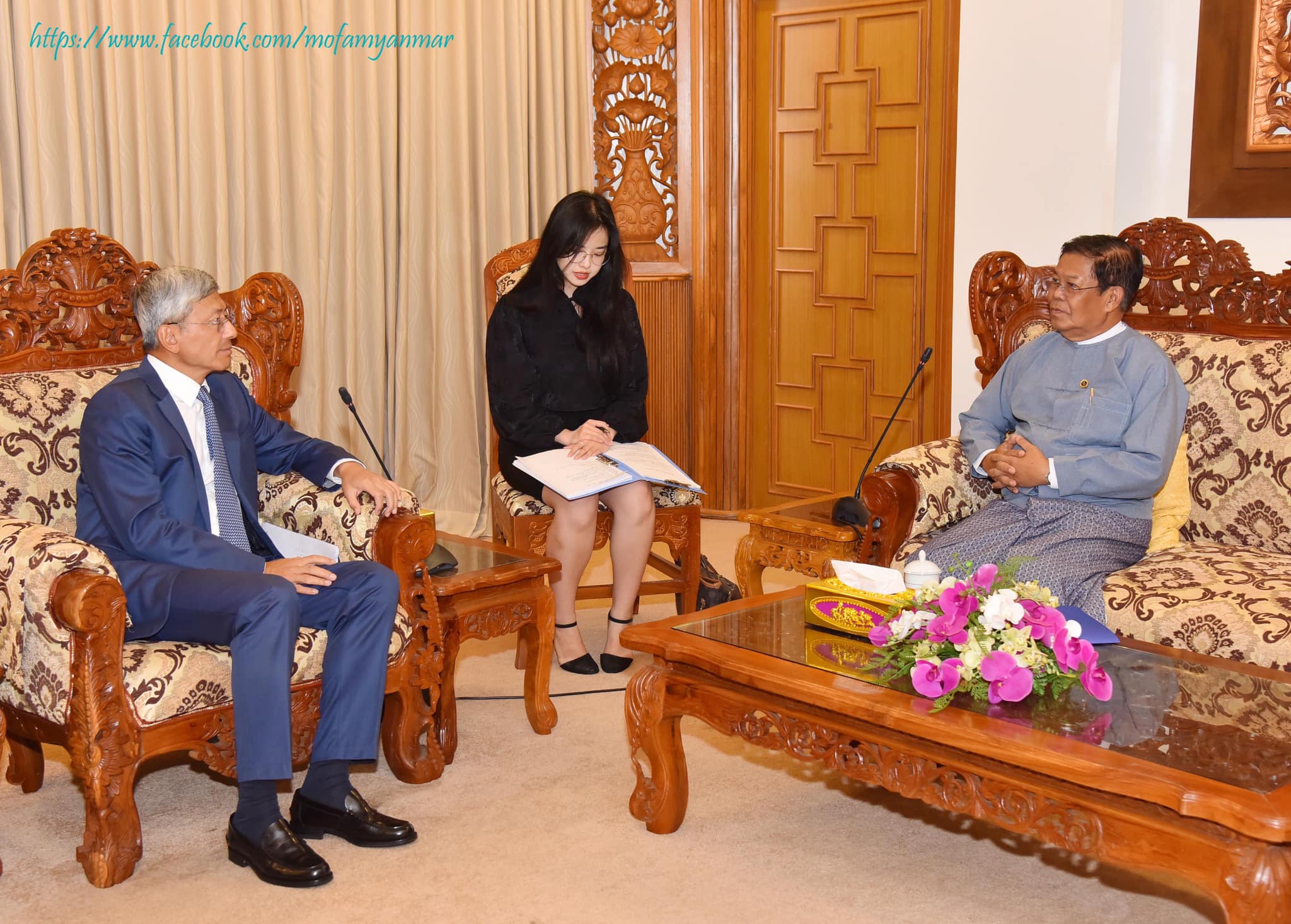 Deputy Prime Minister and Union Minister for Foreign Affairs receives Ambassador of China to Myanmar (7-5-2024)